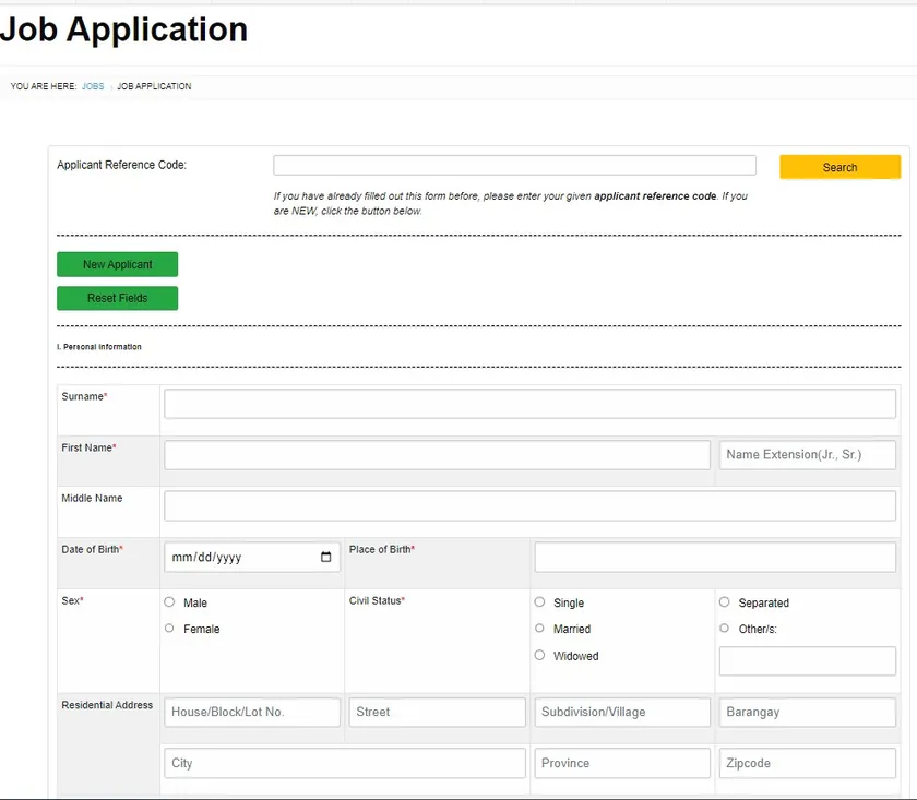 Online job application form with personal information fields.
